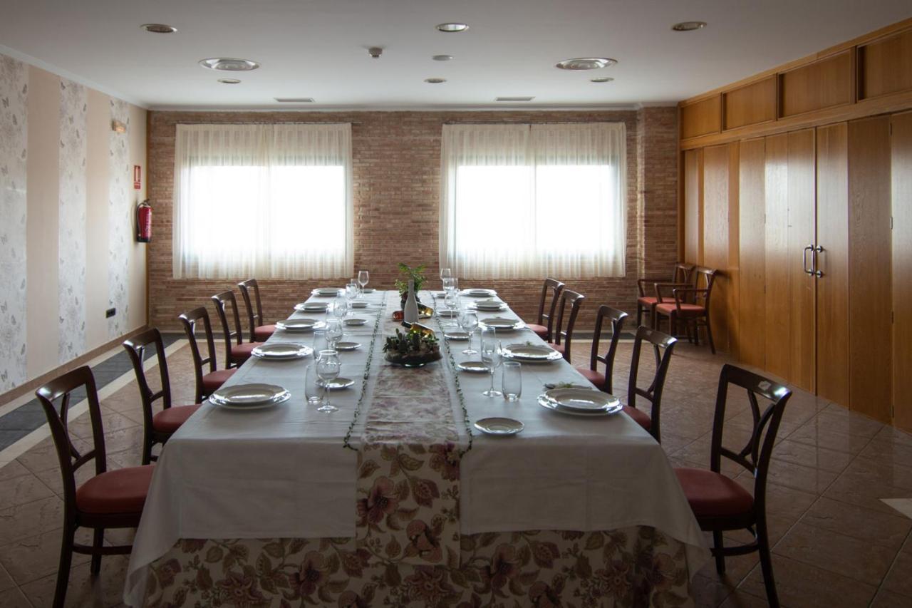 Hospedium Hotel Dona Mafalda De Castilla Plasencia Exteriör bild